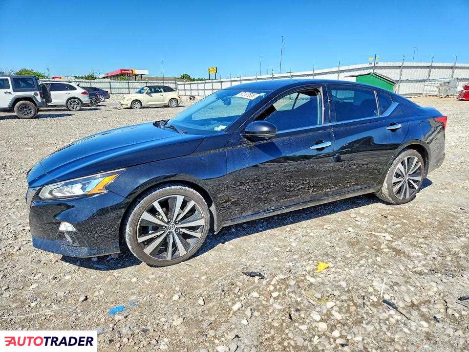 Nissan Altima 2021 2