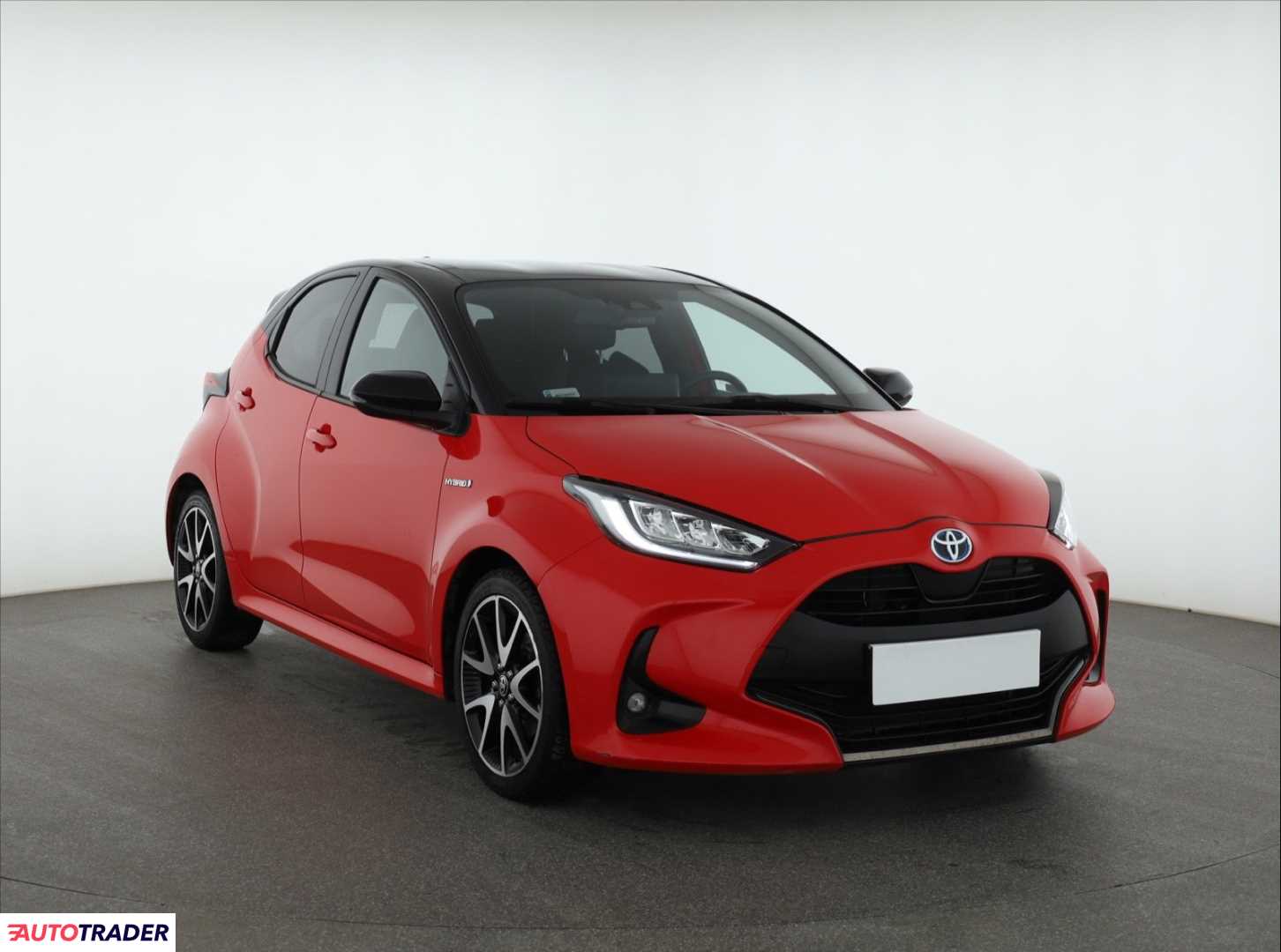 Toyota Yaris 2021 1.5 113 KM