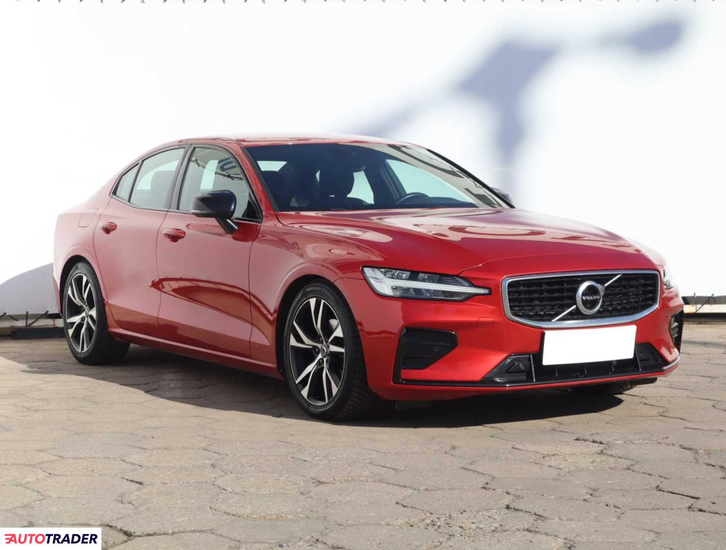 Volvo S60 2019 2.0 187 KM
