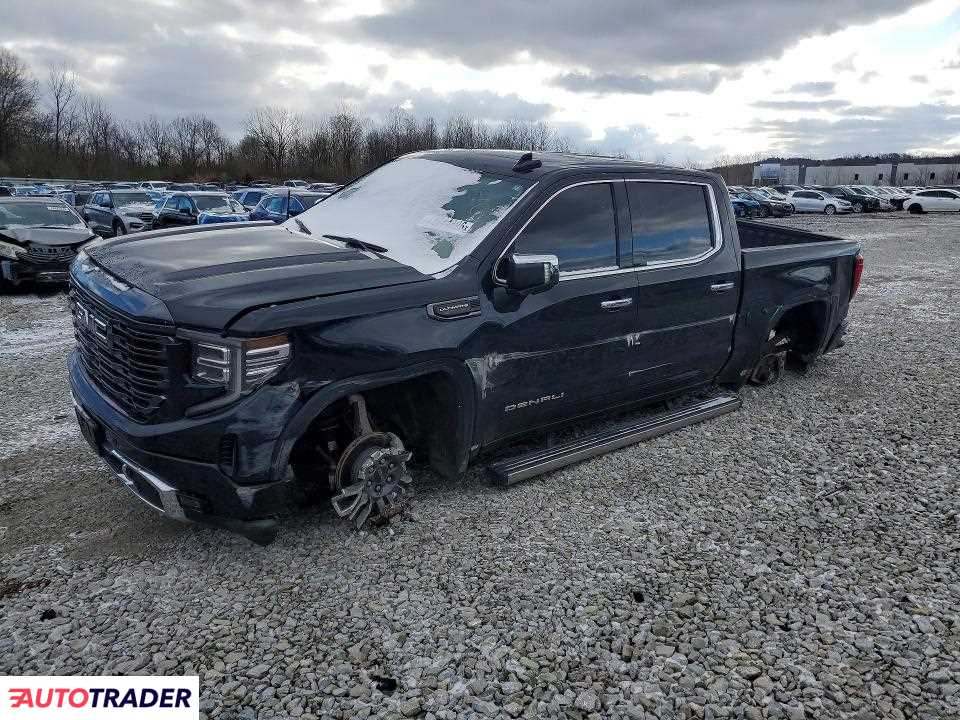 GMC Sierra 2023 3