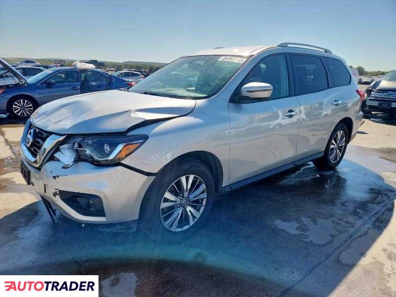Nissan Pathfinder 2019 3