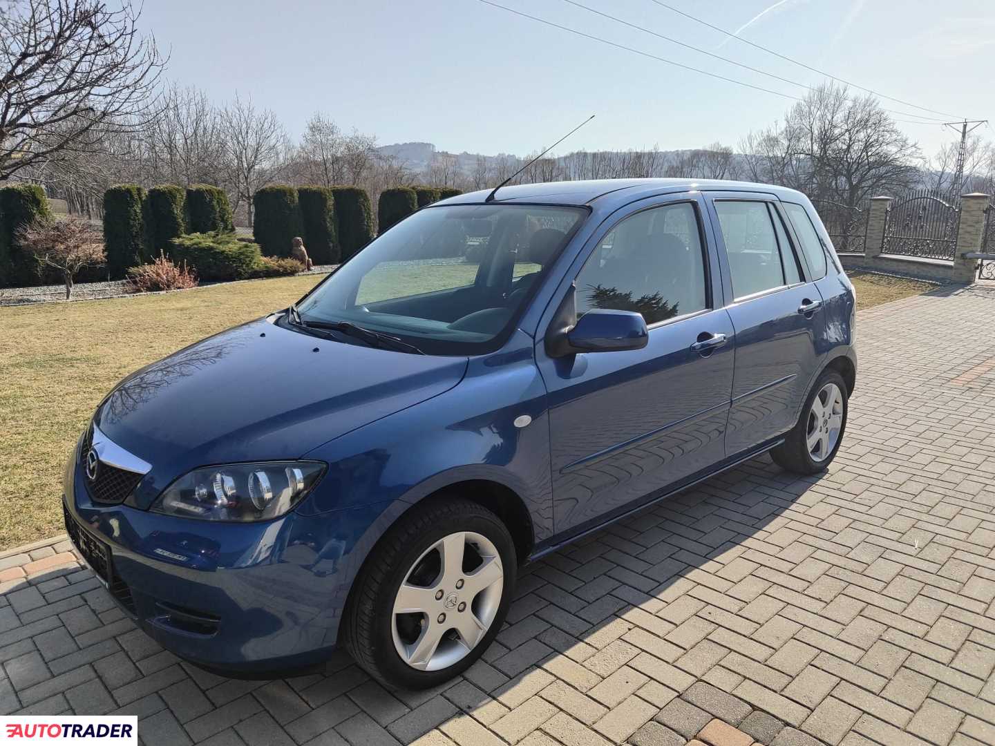 Mazda 2 2008 1.4 80 KM