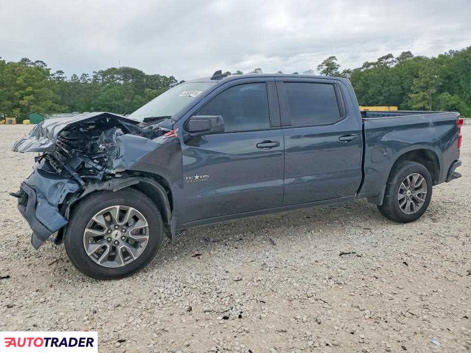 Chevrolet Silverado 2022 5