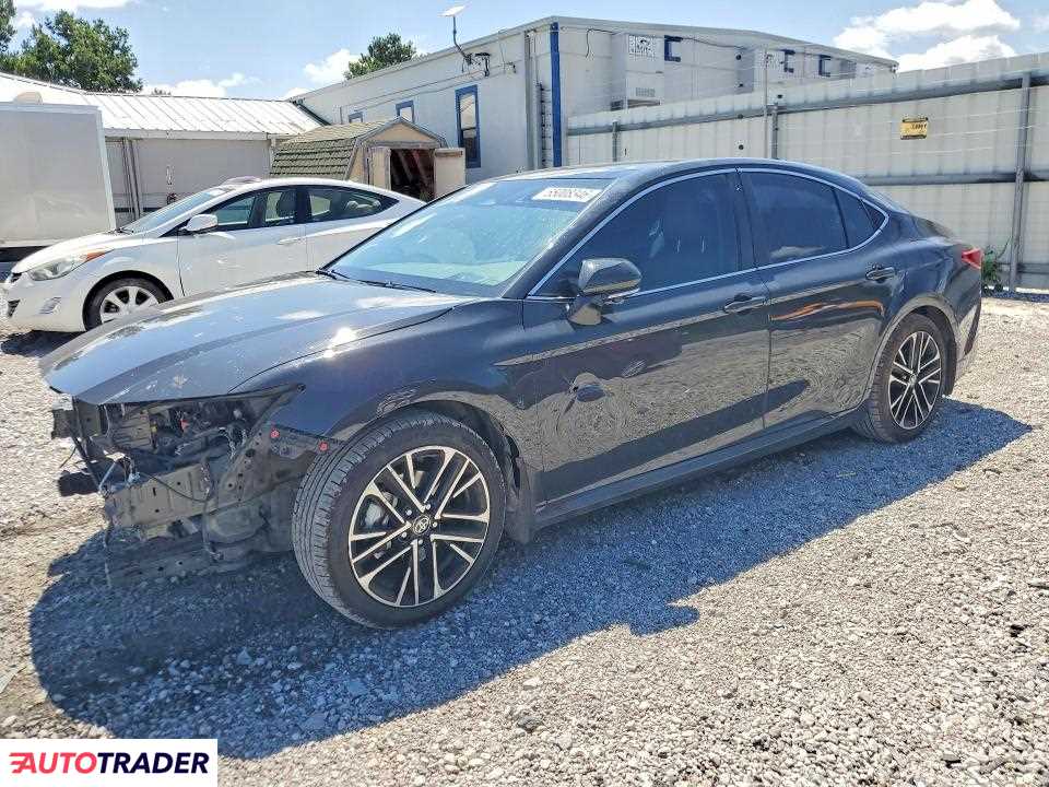 Toyota Camry 2025 2