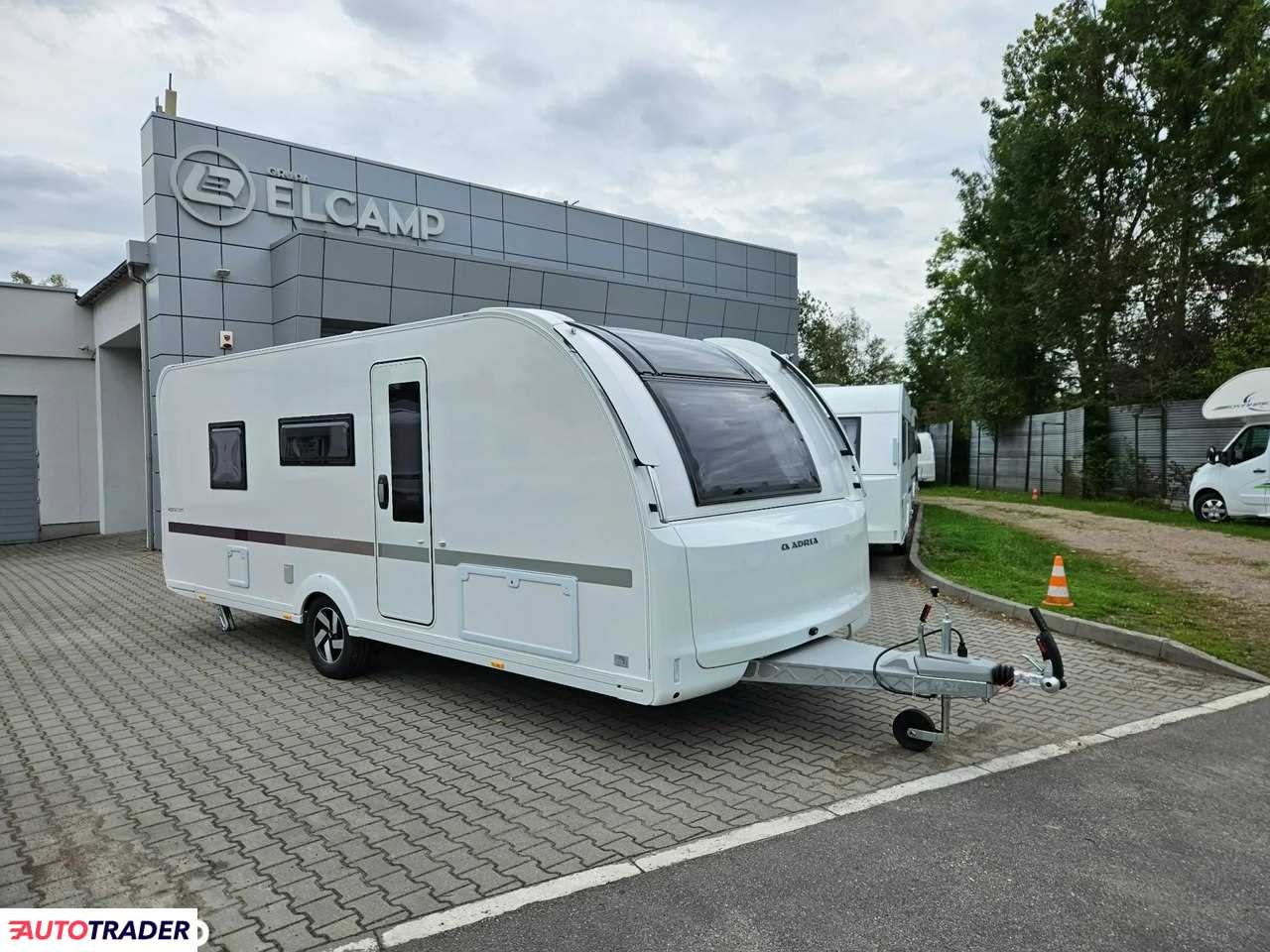 Pozostałe Adora 573 PT