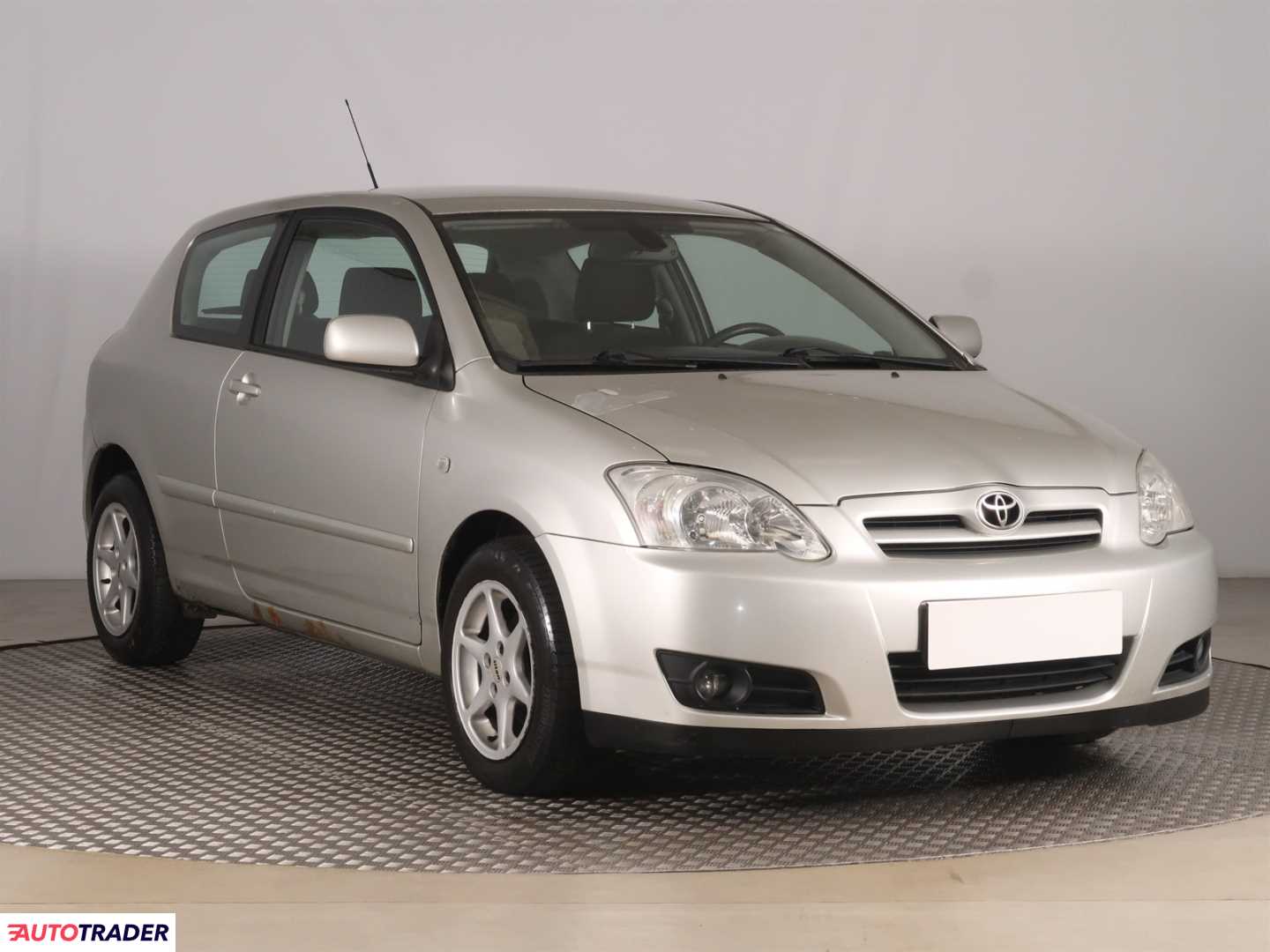 Toyota Corolla 2005 2.0 113 KM