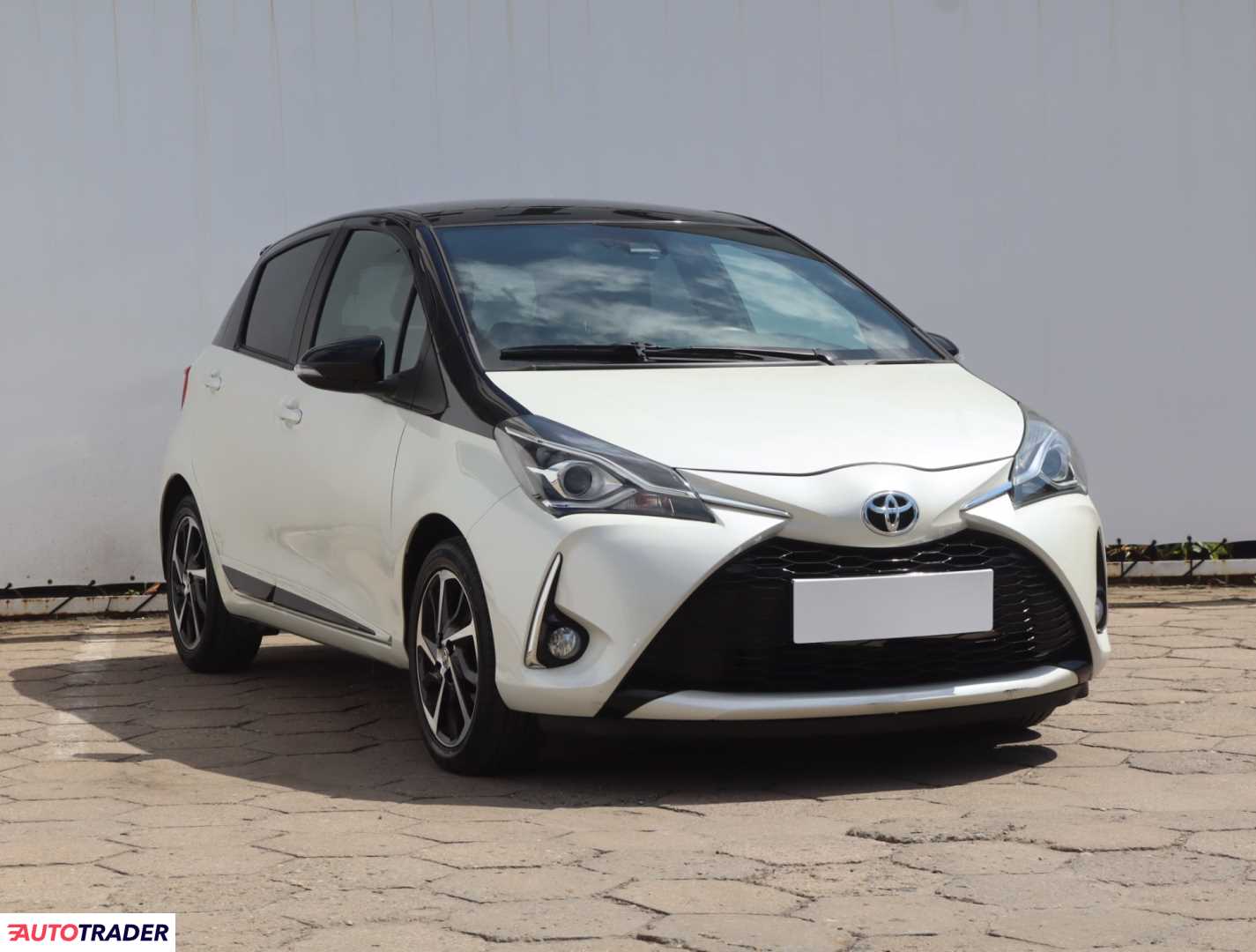 Toyota Yaris 2018 1.5 109 KM