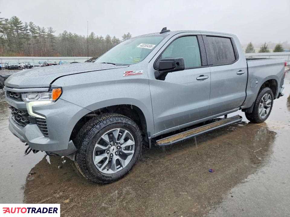 Chevrolet Silverado 2026 5