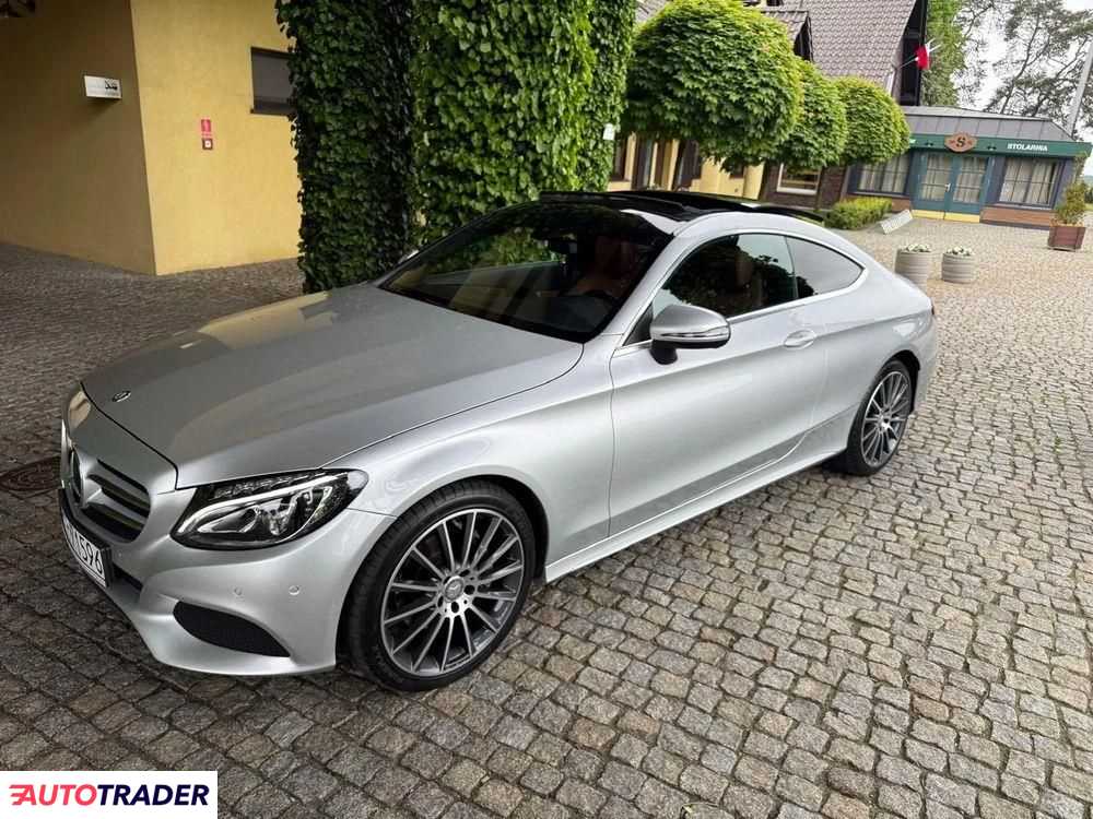 Mercedes C-klasa 2016 2.1 170 KM Mercedes C-klasa 2016 2.1 170 KM