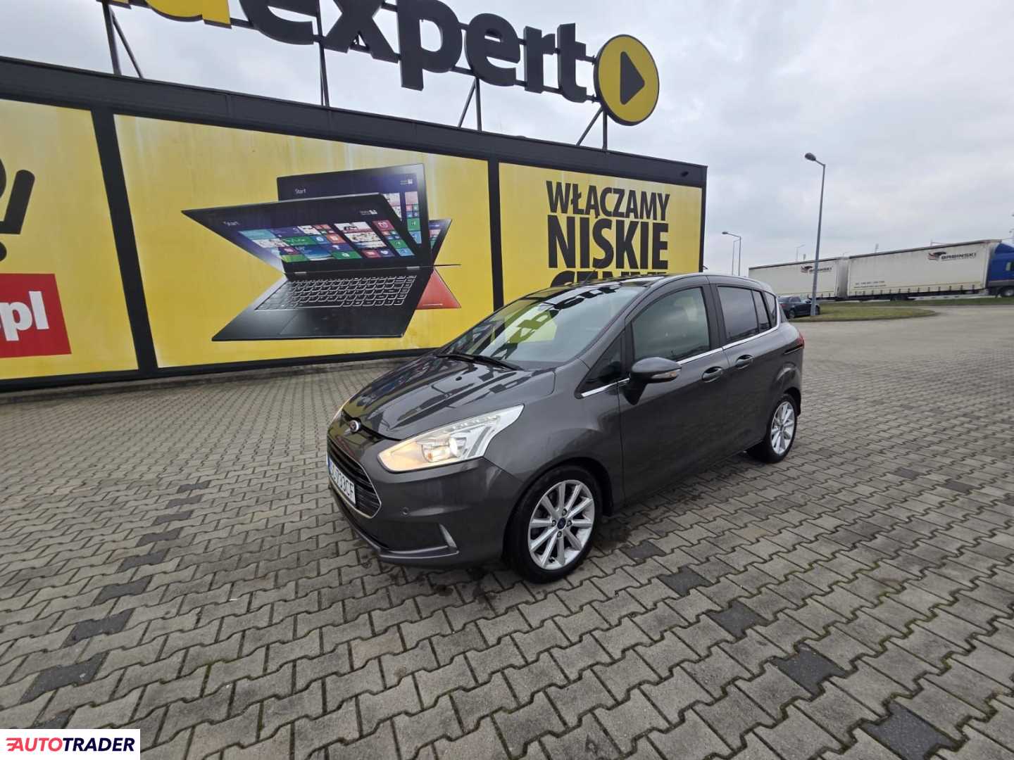 Ford B-MAX 2015 1.6 95 KM