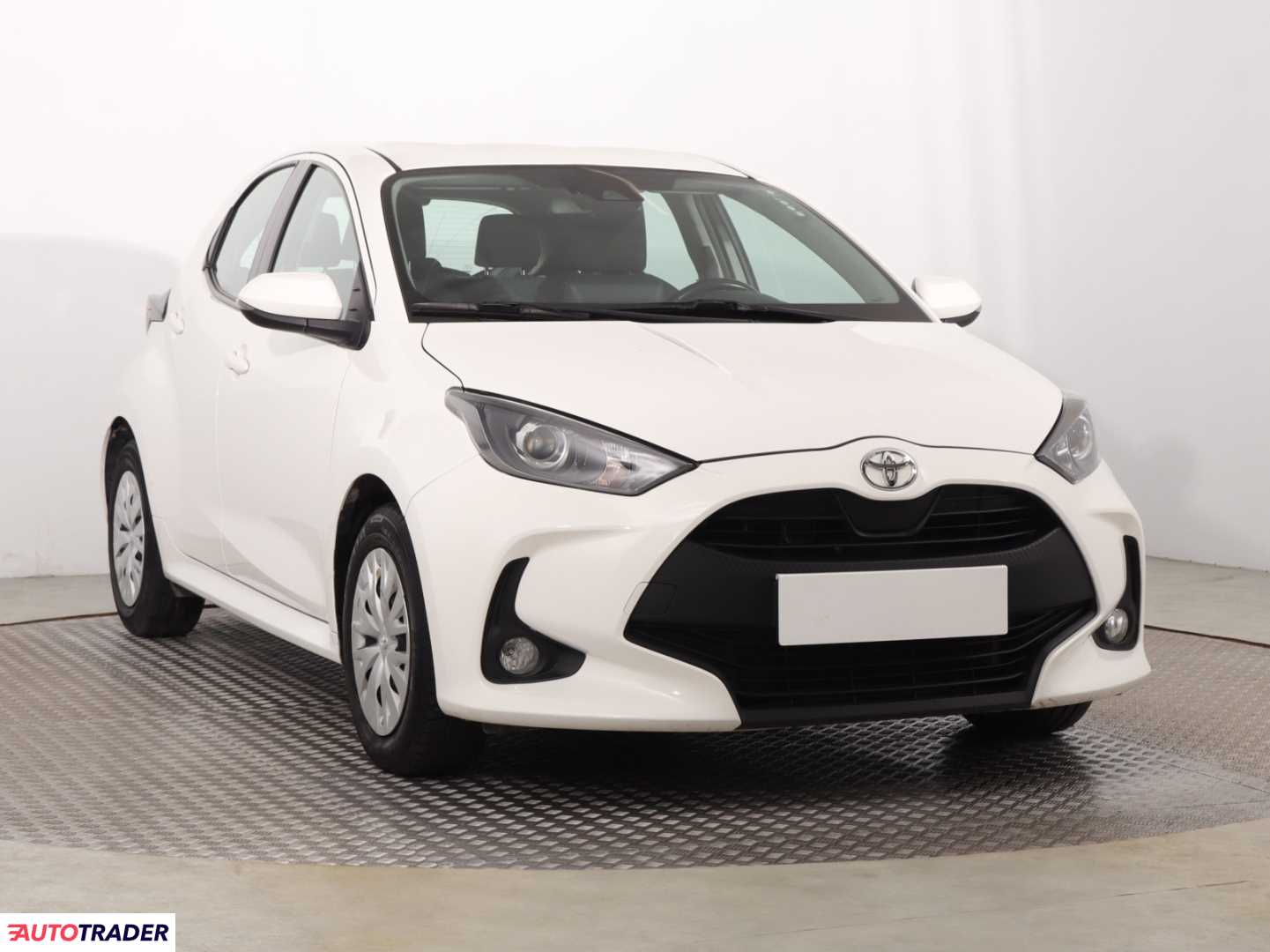 Toyota Yaris 2021 1.5 123 KM
