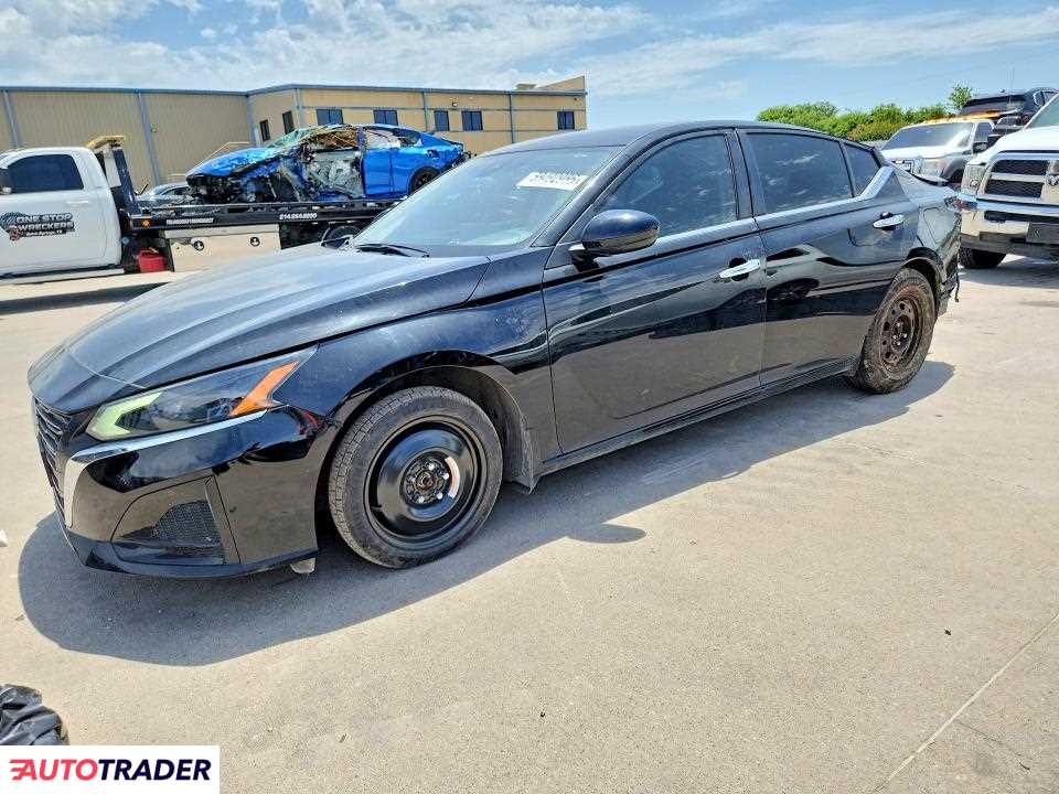 Nissan Altima 2024 2