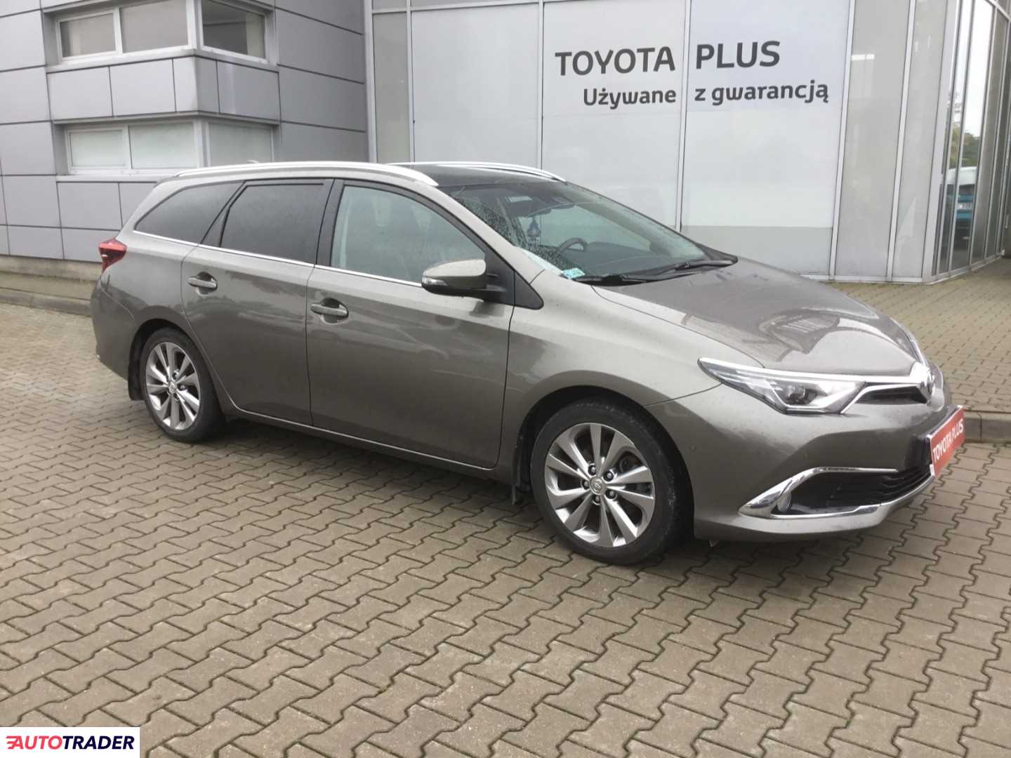 Toyota Auris 2016 1.8 99 KM Toyota Auris 2016 1.8 99 KM