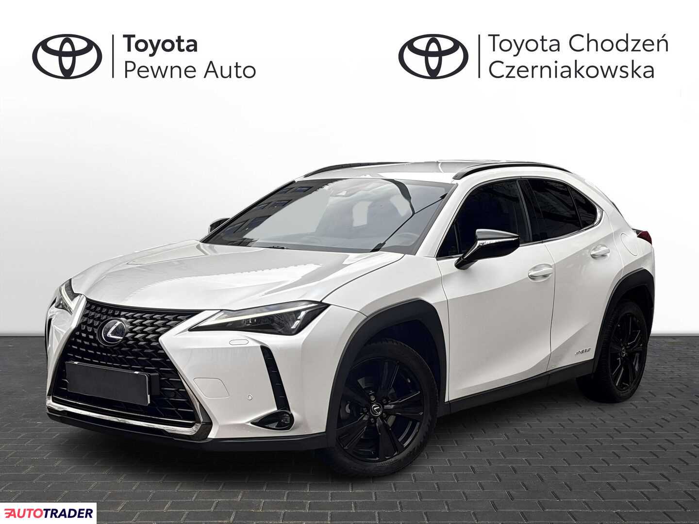 Lexus Pozostałe 2020 2.0 152 KM