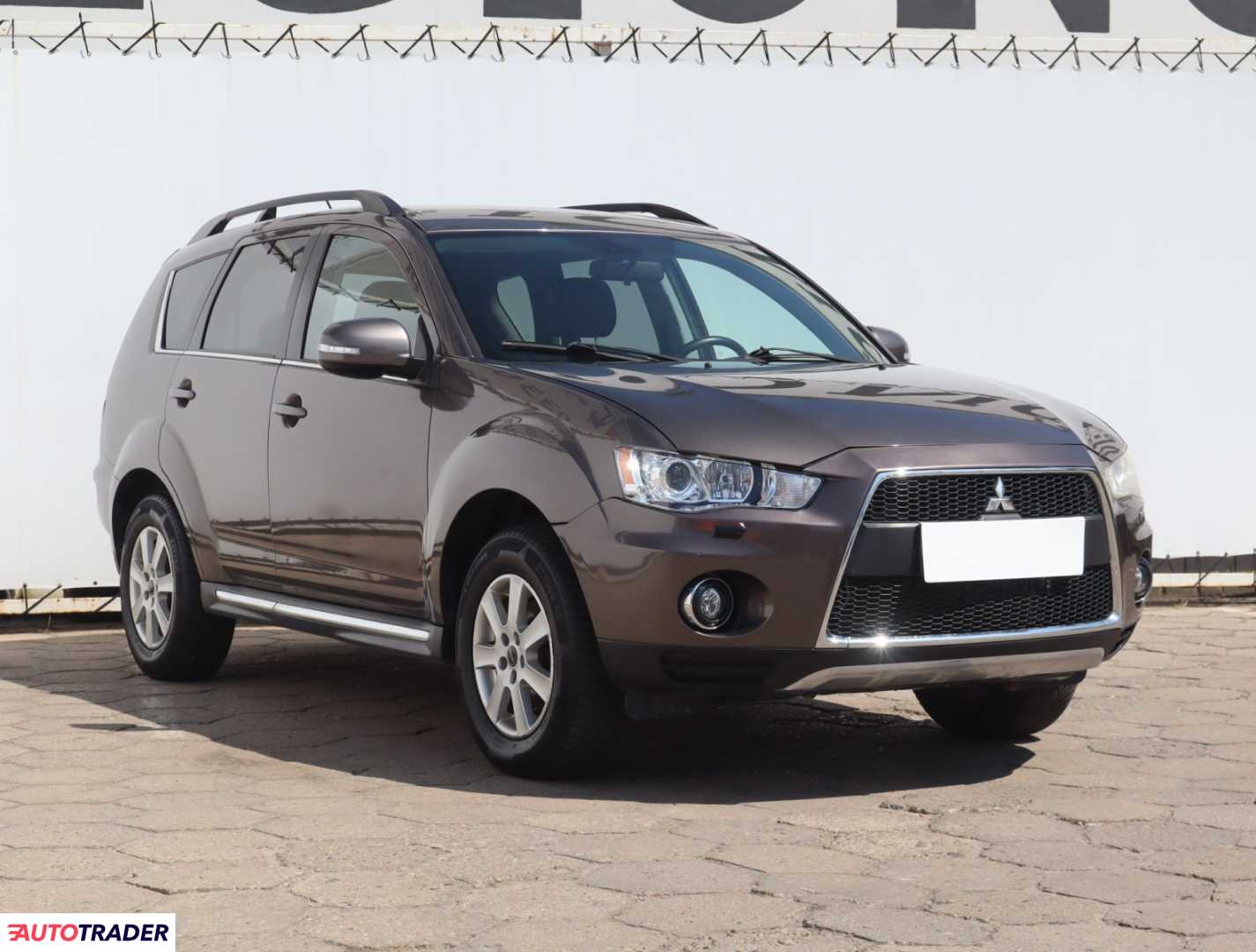 Mitsubishi Outlander 2011 2.0 144 KM