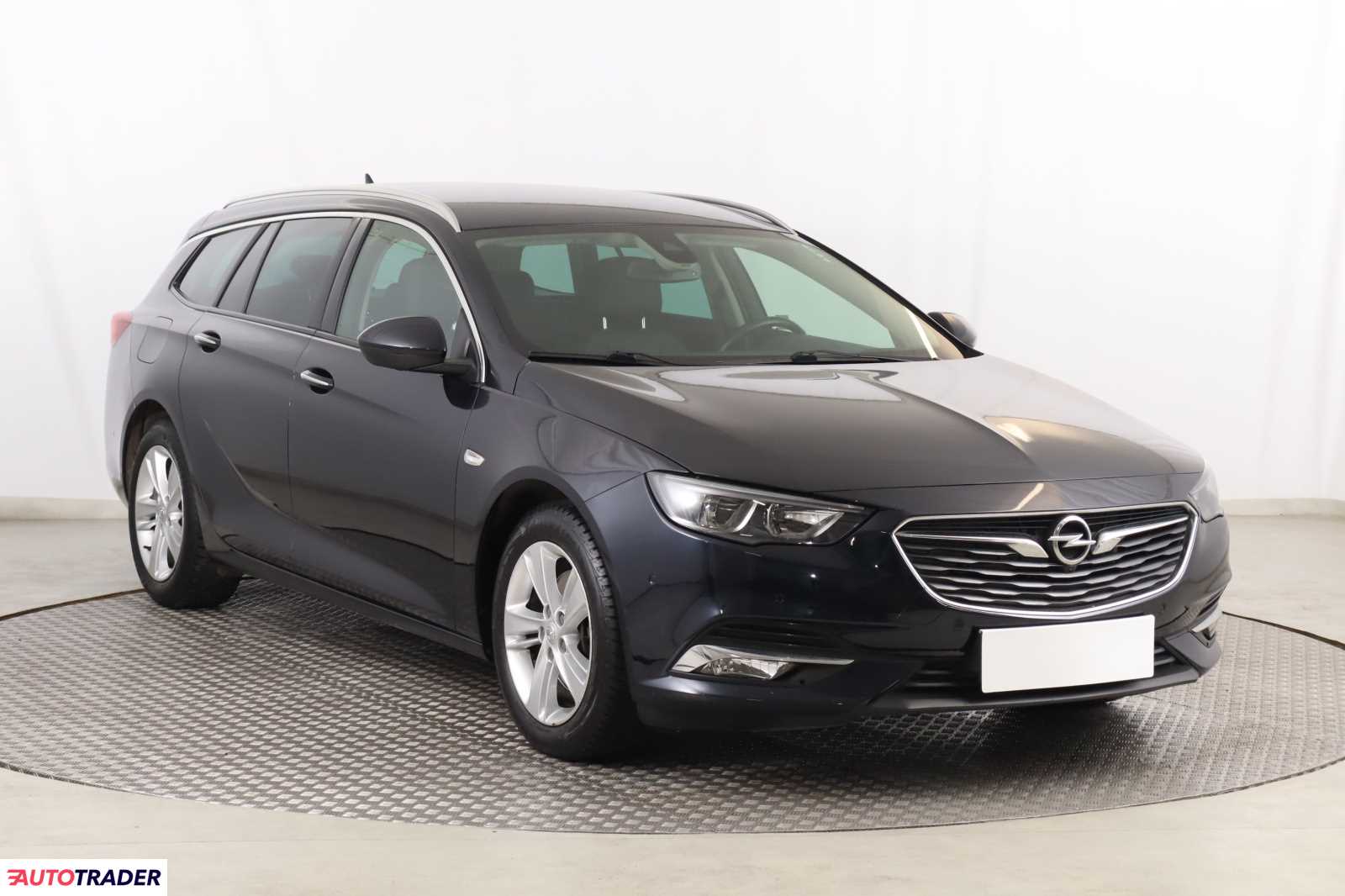 Opel Insignia 2019 1.6 197 KM