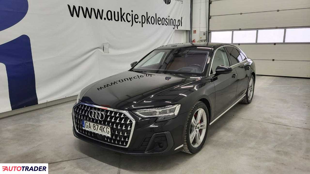 Audi A8 2022 3.0 286 KM