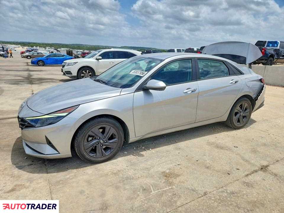 Hyundai Elantra 2025 2