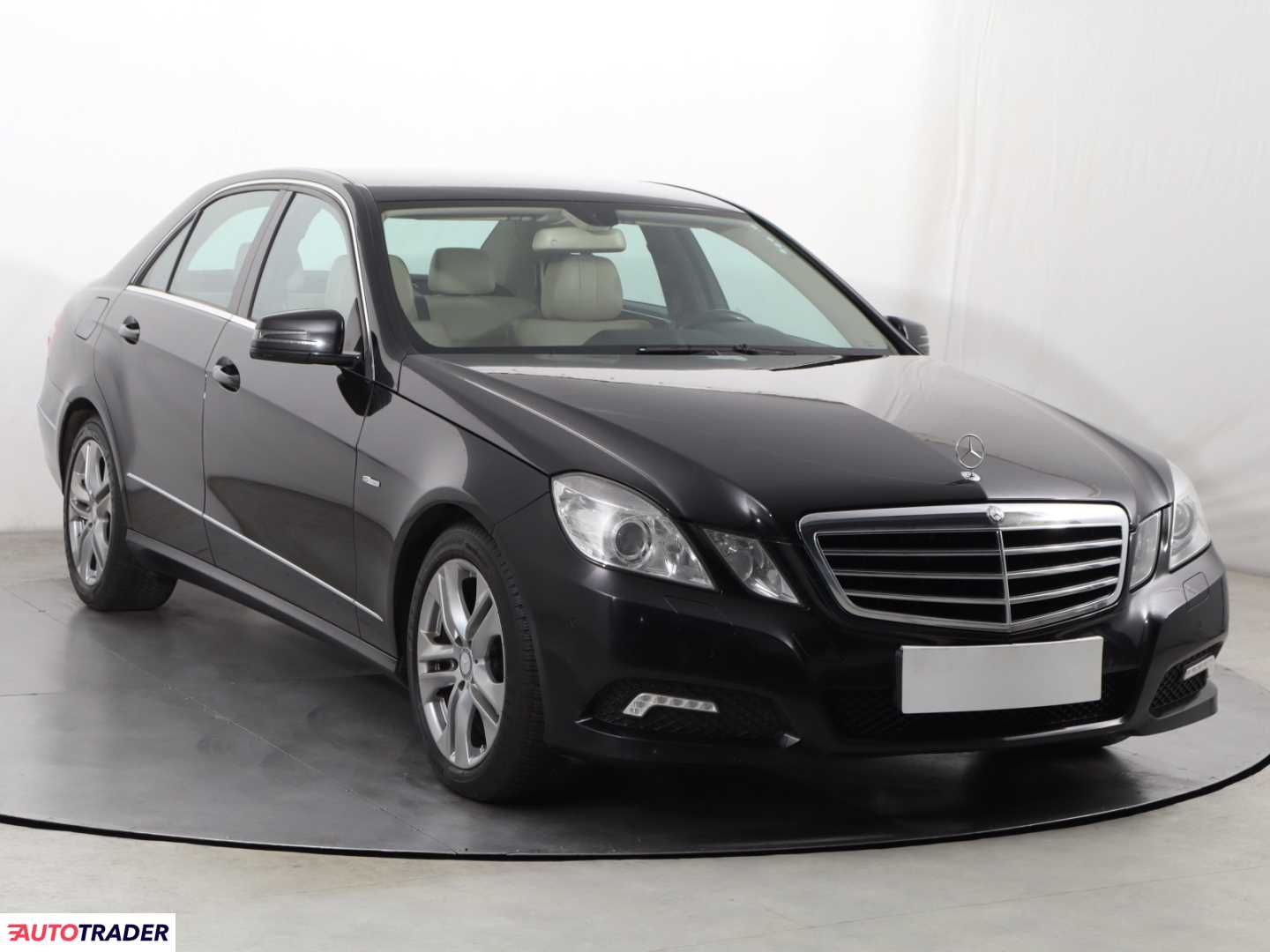 Mercedes E-klasa 2009 3.0 227 KM