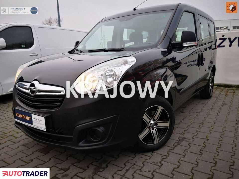 Opel Combo 2015 1.2 Opel Combo 2015 1.2