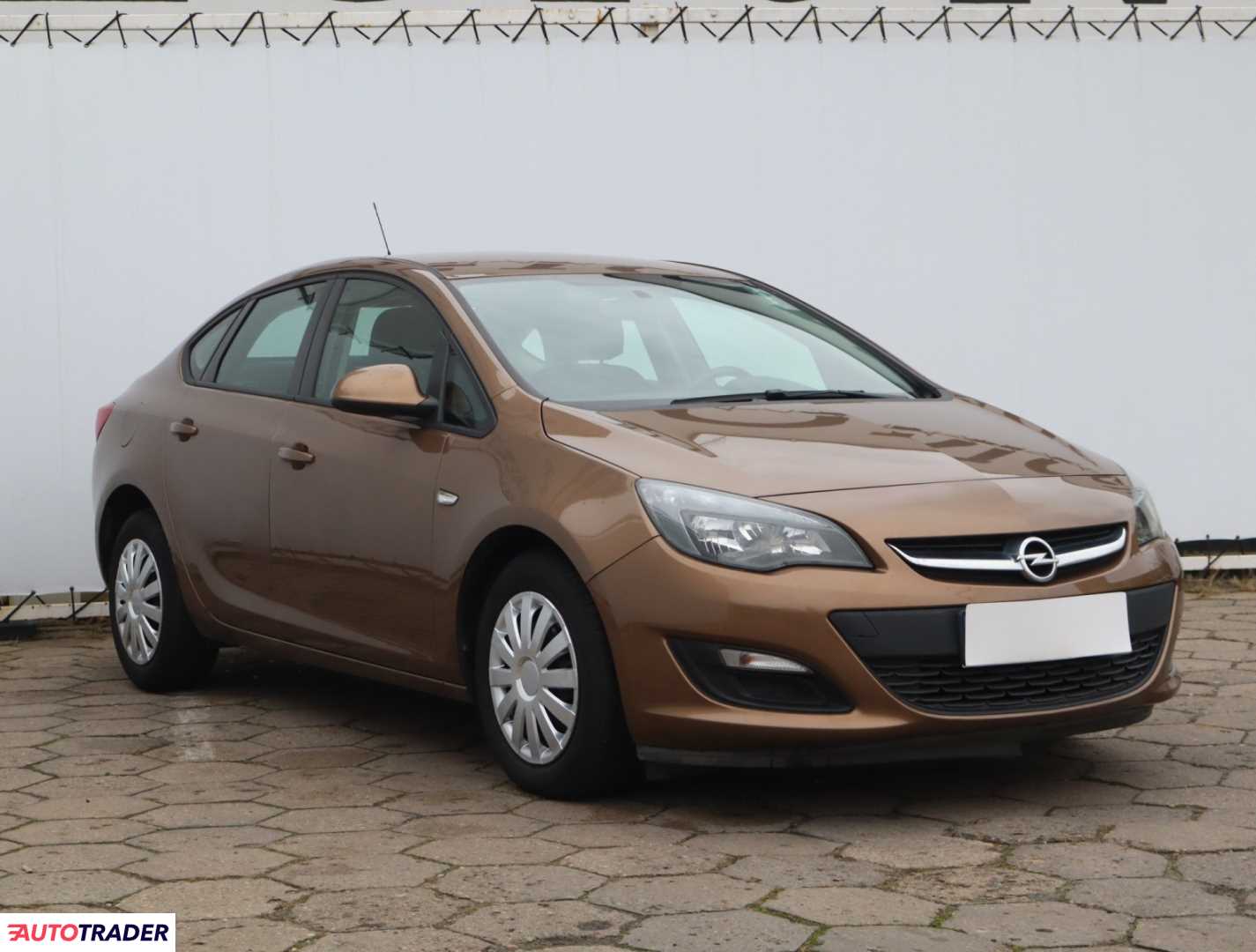 Opel Astra 2017 1.6 113 KM