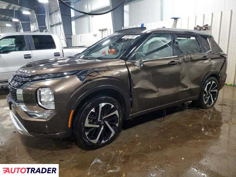 Mitsubishi Outlander 2022 2