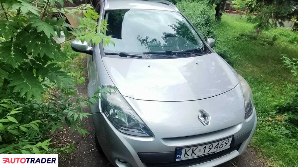 Renault Clio 2011 1.1 75 KM