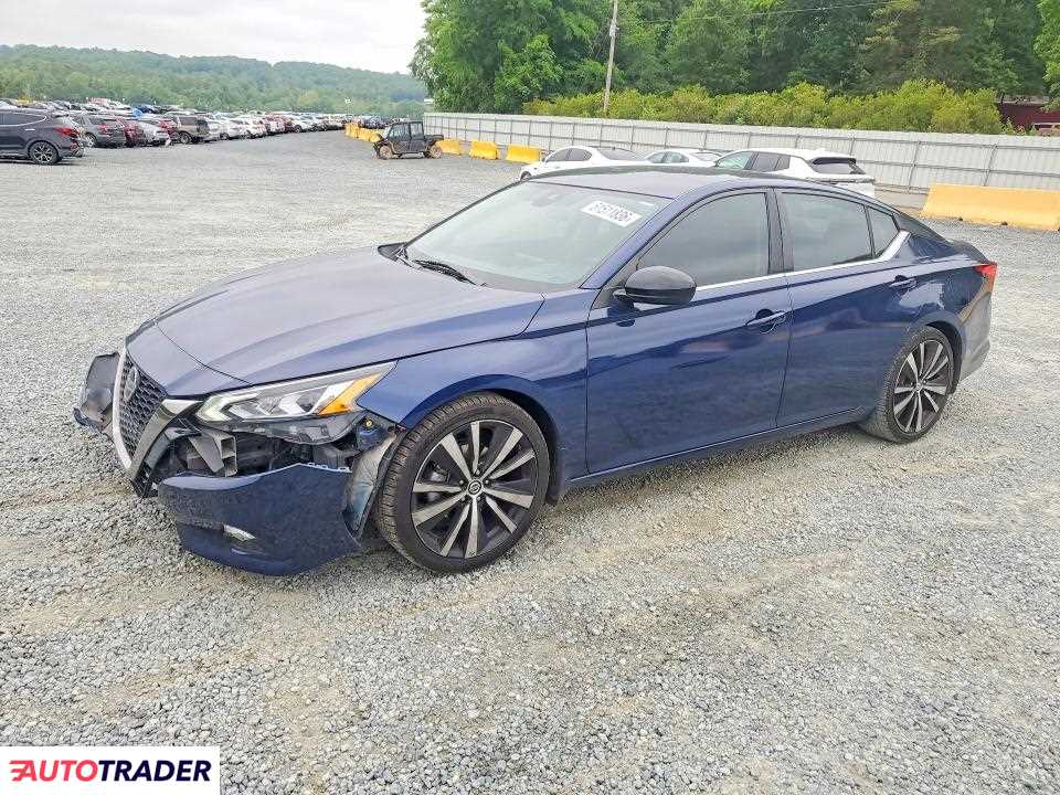Nissan Altima 2021 2