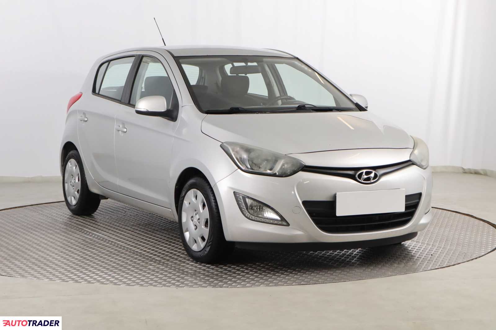 Hyundai i20 2013 1.1 73 KM Hyundai i20 2013 1.1 73 KM
