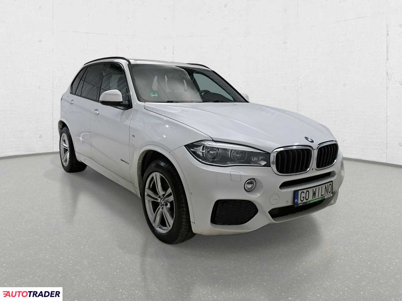 BMW X5 2018 3.0 258 KM