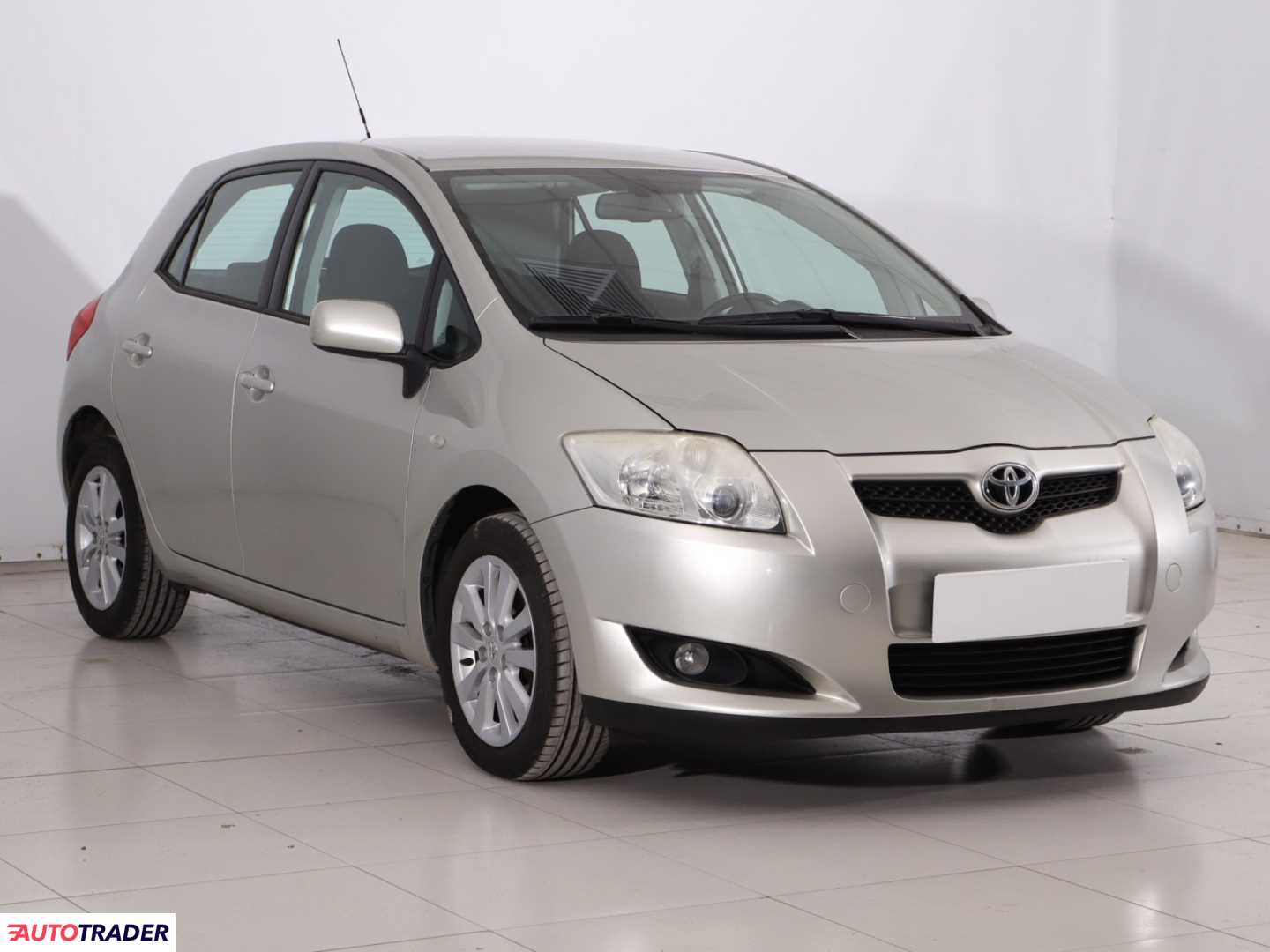 Toyota Auris 2008 1.6 122 KM