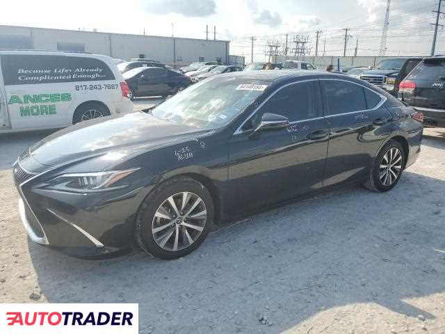 Lexus ES 2019 3