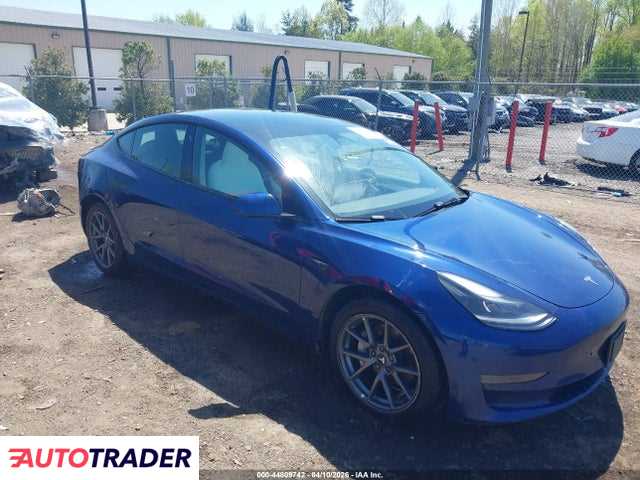 Tesla Model 3 2023