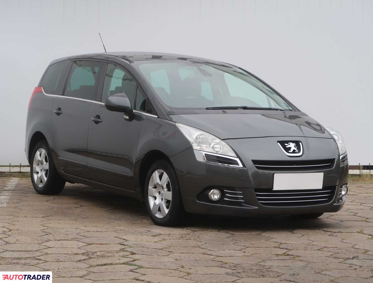 Peugeot 5008 2013 1.6 112 KM