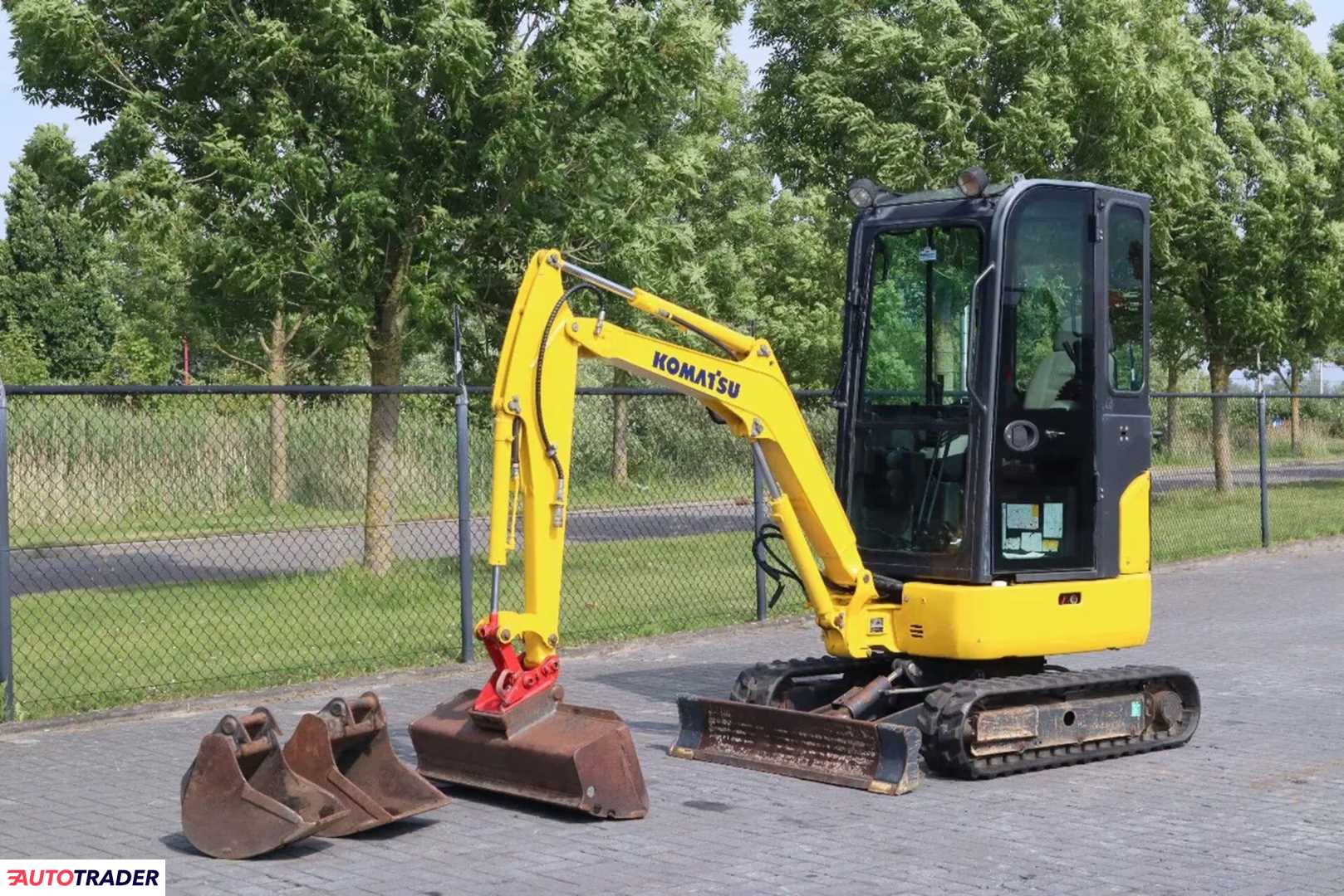 Komatsu PC16R-3HS 2017r. Komatsu PC16R-3HS 2017r.