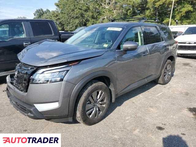 Nissan Pathfinder 2024 3