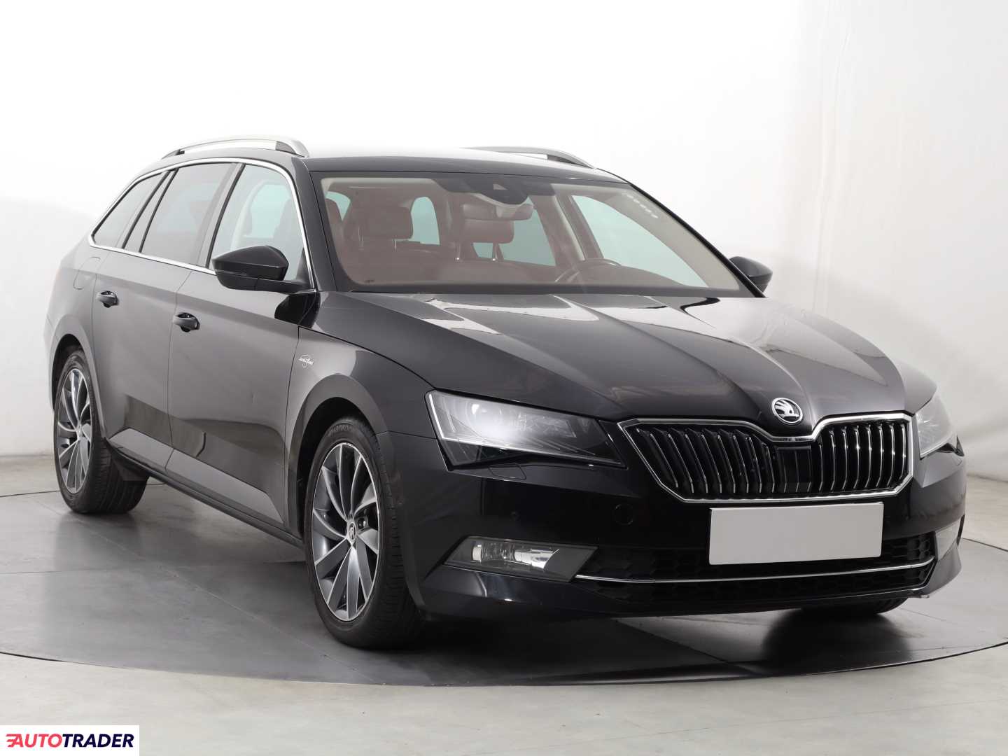 Skoda Superb 2016 2.0 187 KM