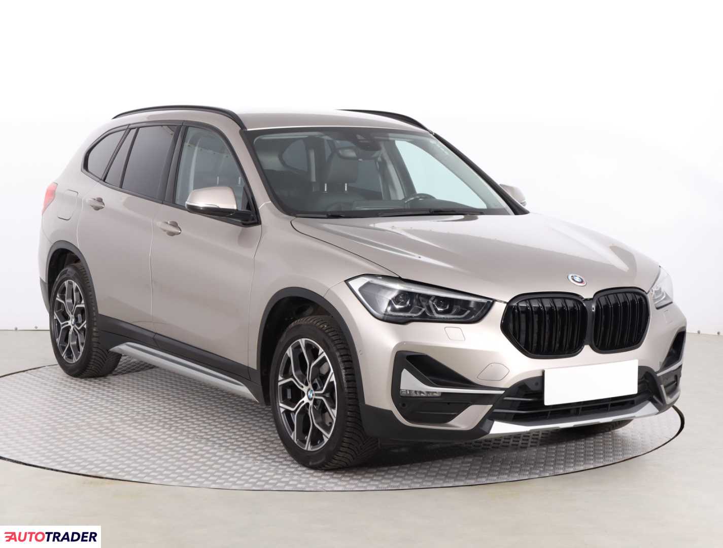 BMW X1 2021 2.0 147 KM
