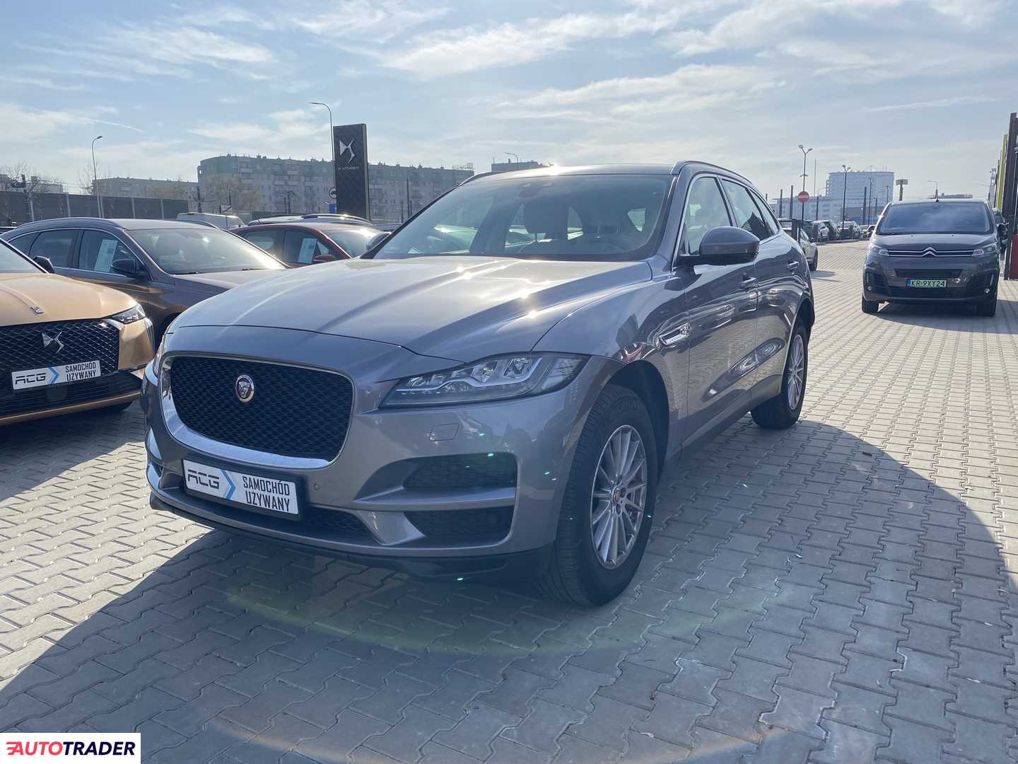 Jaguar Pozostałe 2020 2.0 250 KM