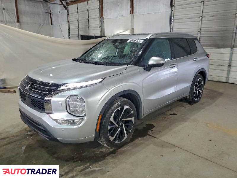 Mitsubishi Outlander 2022 2