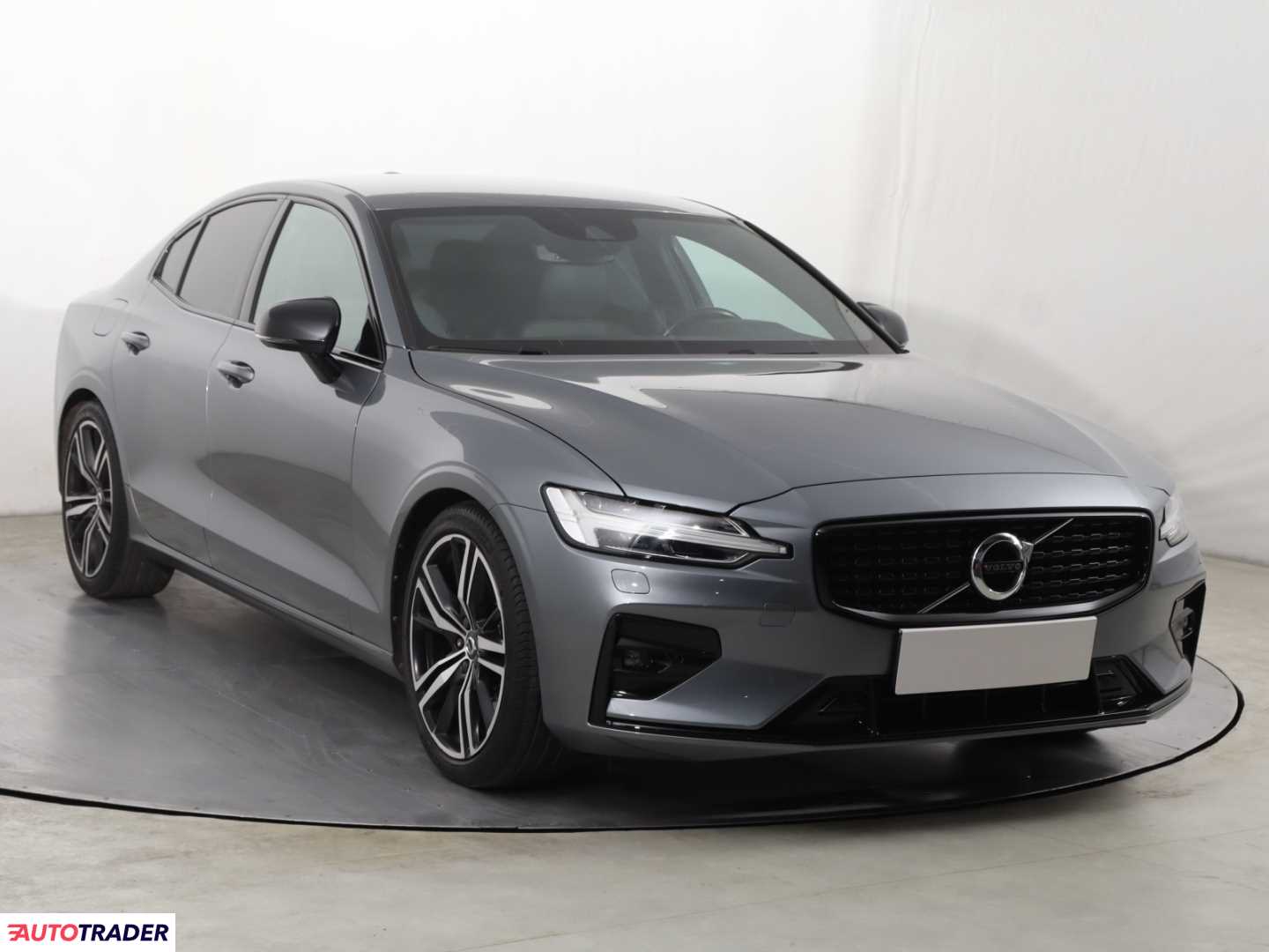 Volvo S60 2021 2.0 194 KM