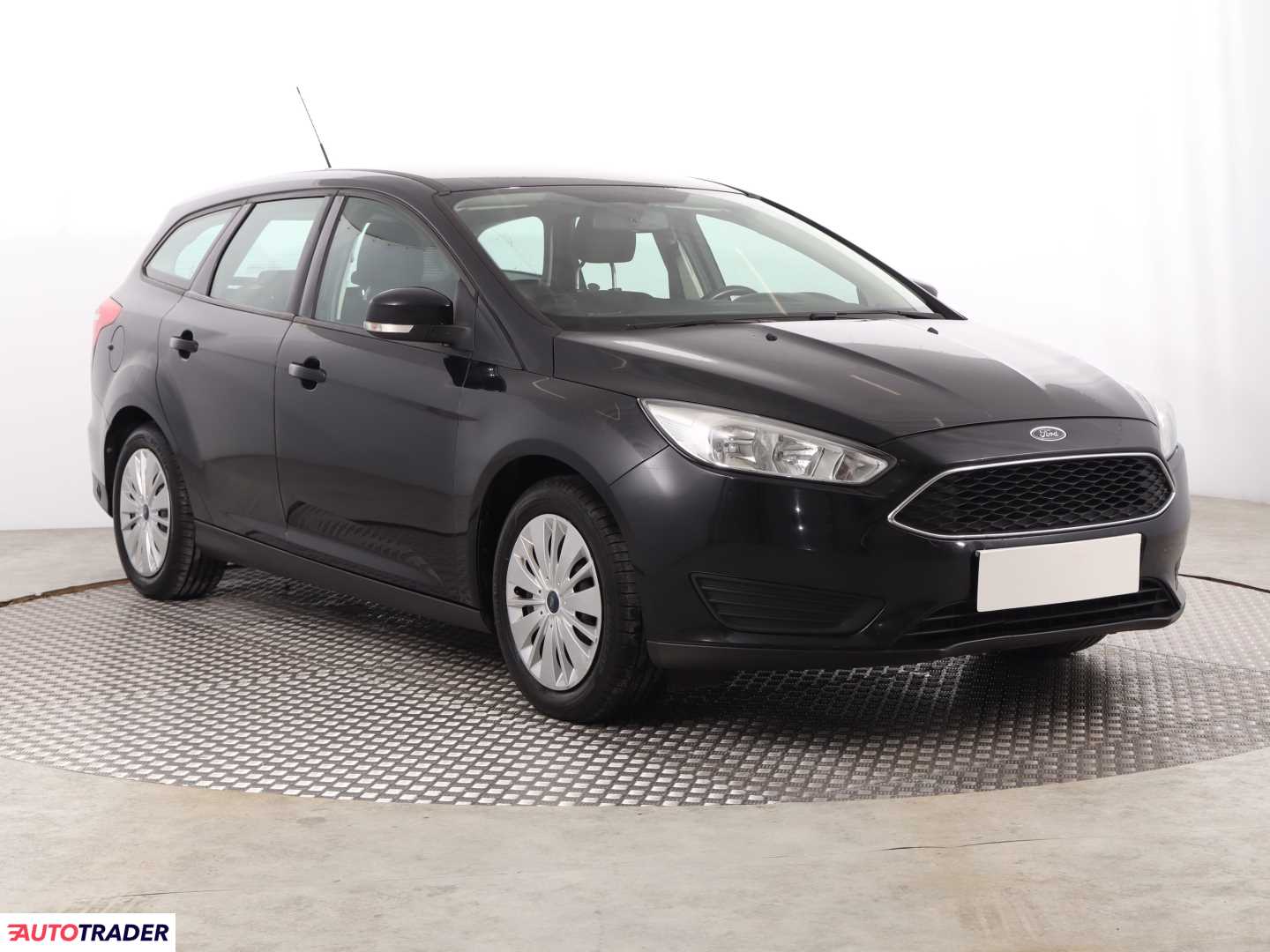 Ford Focus 1.6 103 KM 2015r. (Piaseczno)