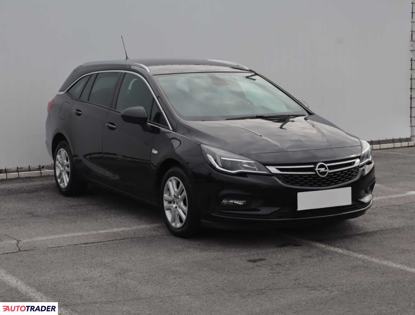 Opel Astra 2017 1.4 123 KM