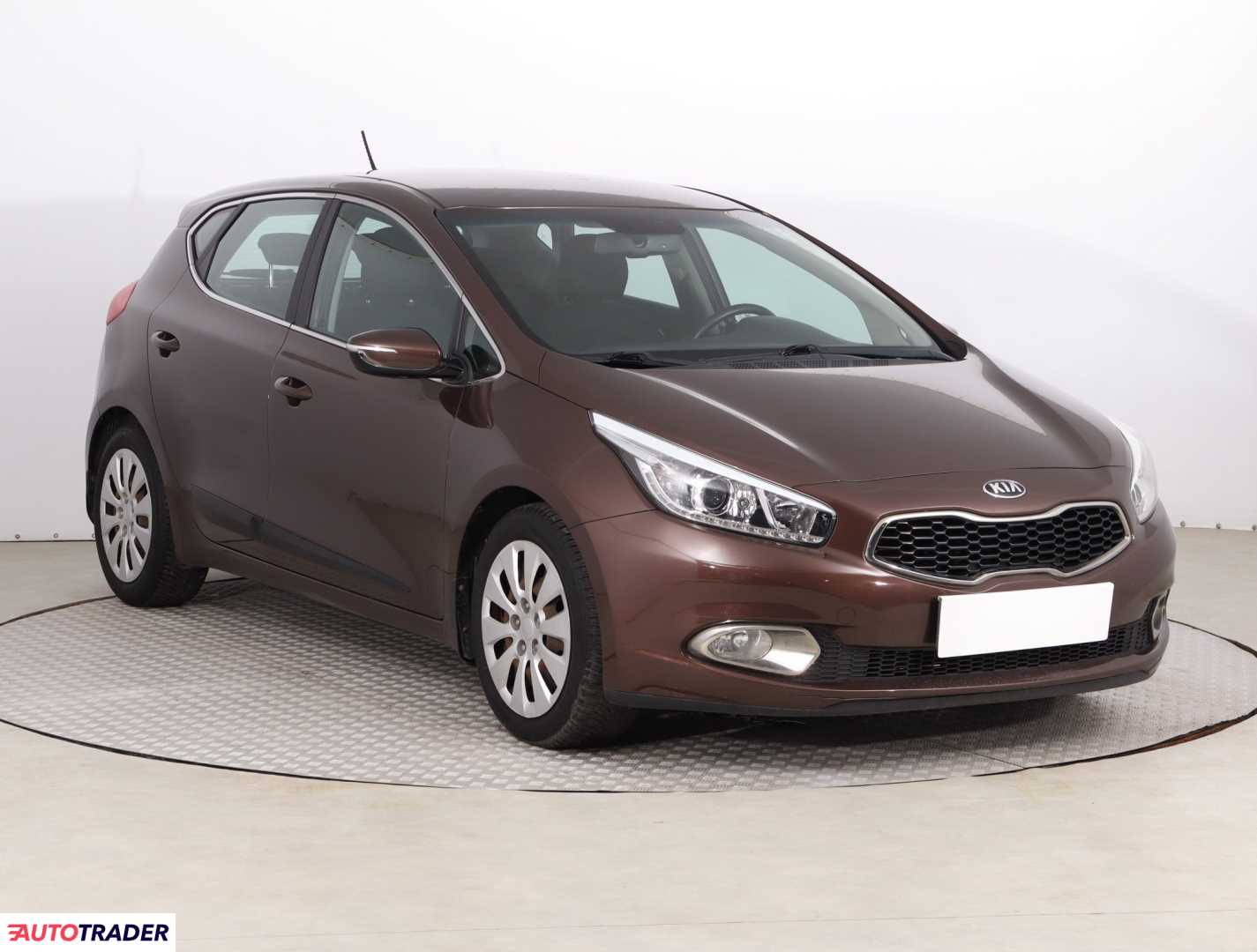 Kia Ceed 2014 1.6 132 KM Kia Ceed 2014 1.6 132 KM