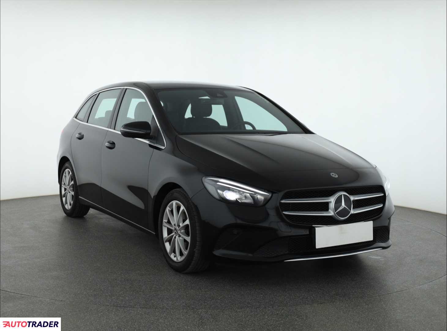 Mercedes B-klasa 2019 1.3 134 KM