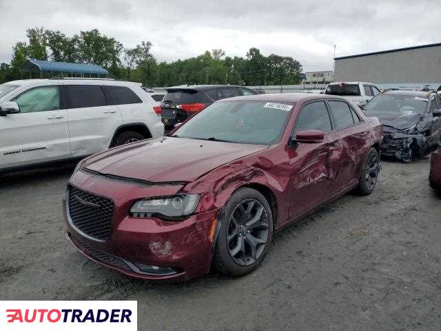 Chrysler 300C 2021 3