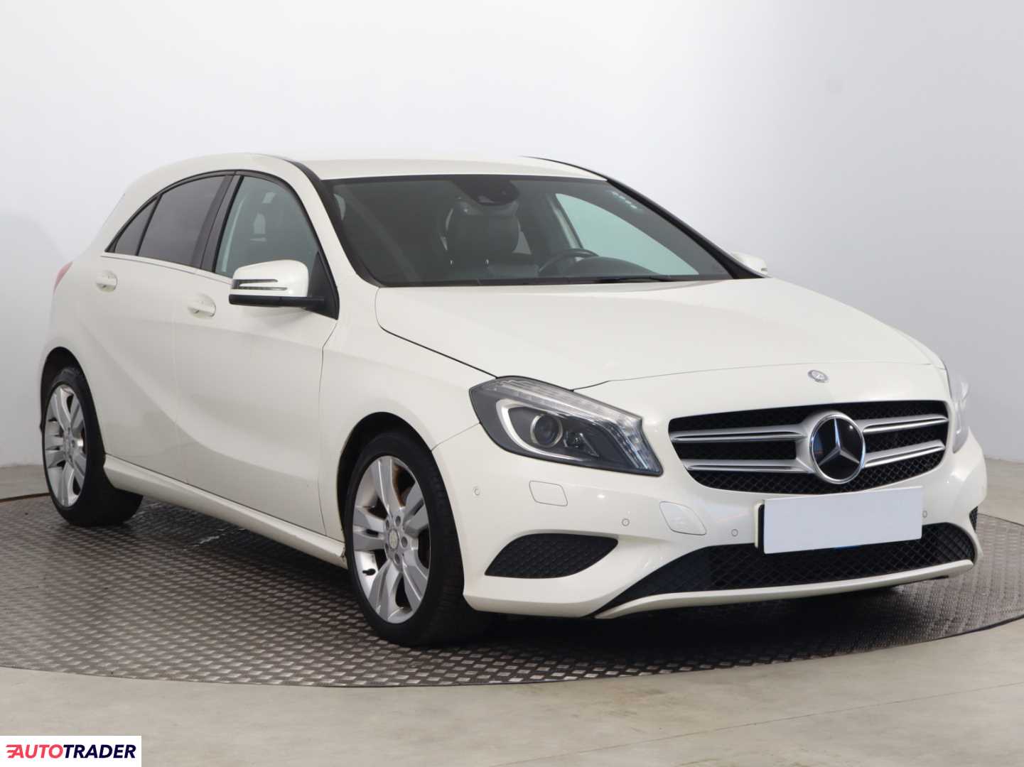 Mercedes A-klasa 2012 1.6 120 KM Mercedes A-klasa 2012 1.6 120 KM