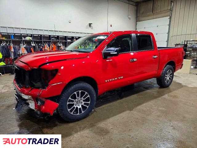 Nissan Titan 2020 5