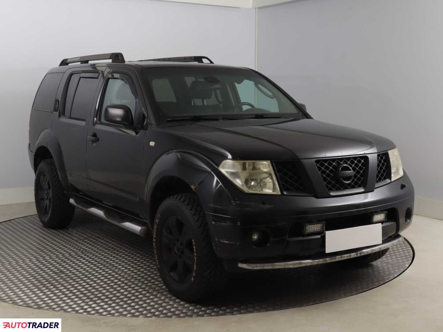 Nissan Pathfinder 2005 2.5 171 KM