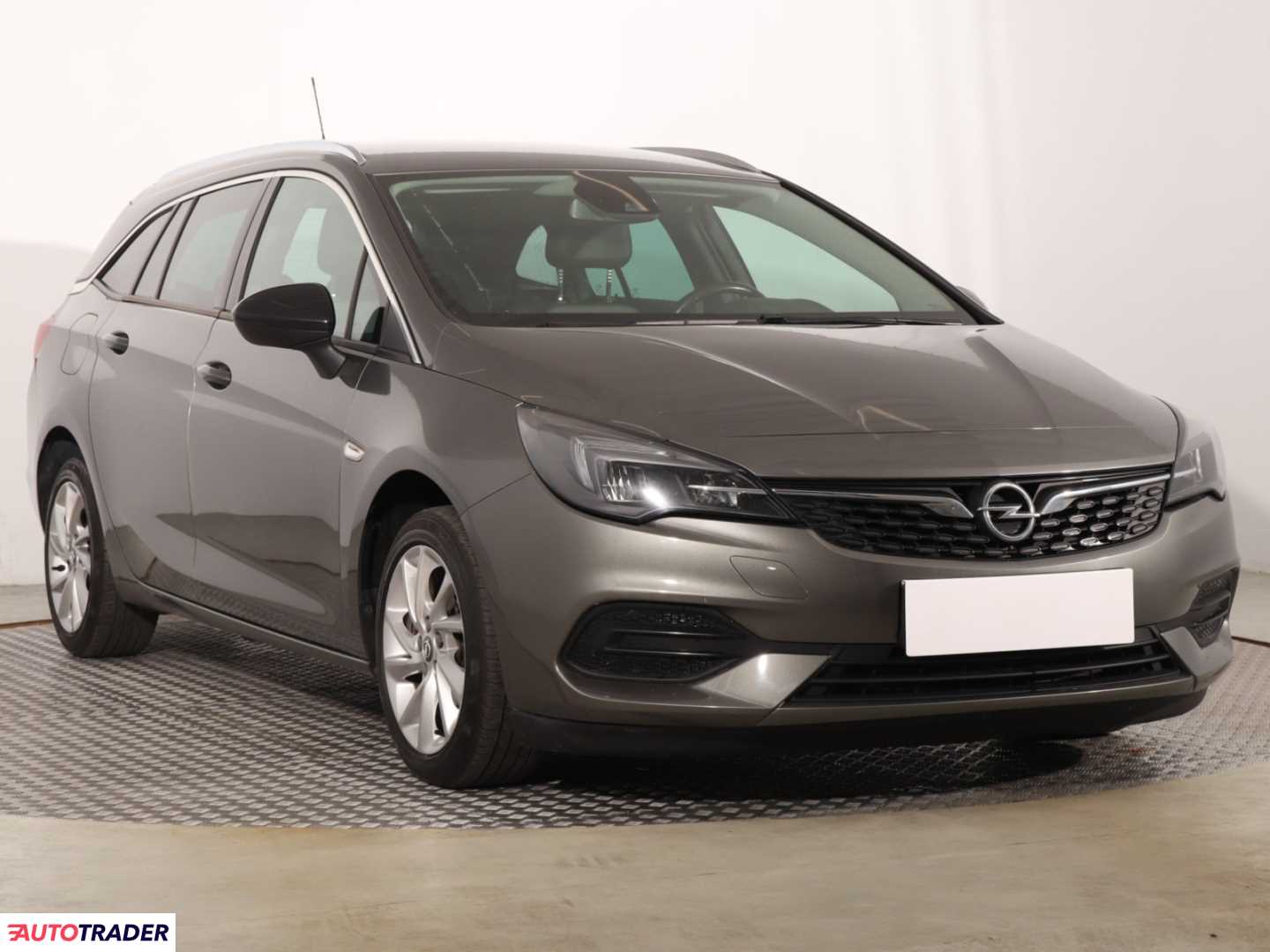 Opel Astra 2021 1.2 128 KM